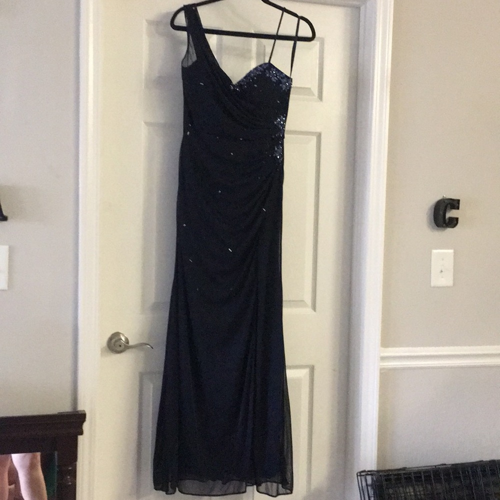 Long black dress
